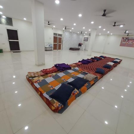 乌贾因 Shree Sawariya Yatri Grah酒店 外观 照片